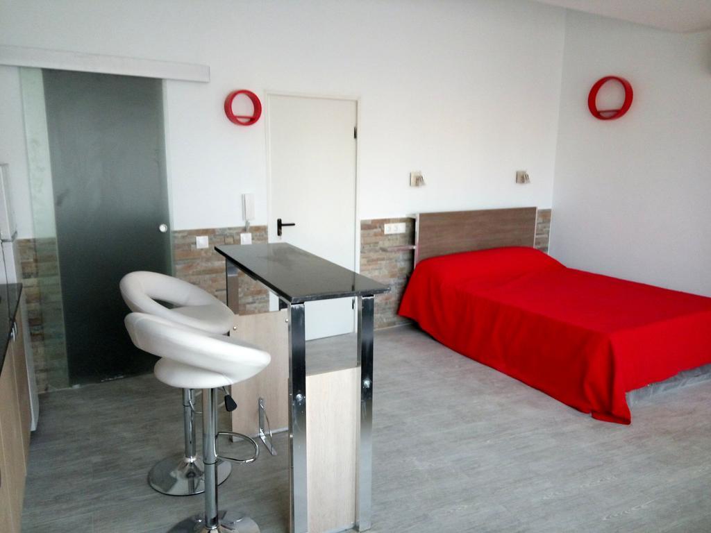 Apartamentos Bcntourism Pineda de Mar Eksteriør billede