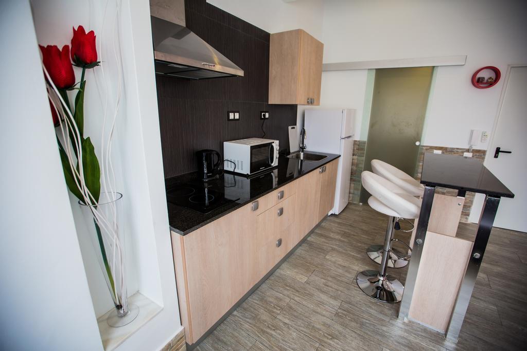 Apartamentos Bcntourism Pineda de Mar Eksteriør billede