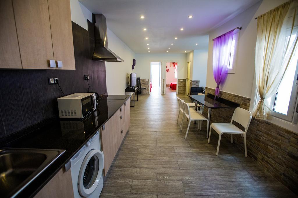 Apartamentos Bcntourism Pineda de Mar Eksteriør billede